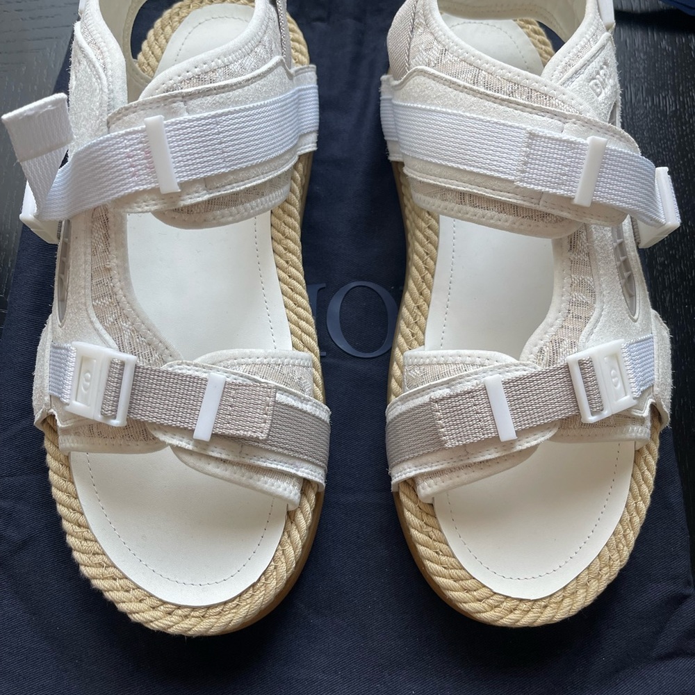 Guaranteed Authentic Dior Men’s Atlas Sandals - White - Size 43 - New - Picture 5 of 10